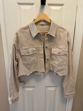 The Vintage Shop Cropped Beige Jean Jacket